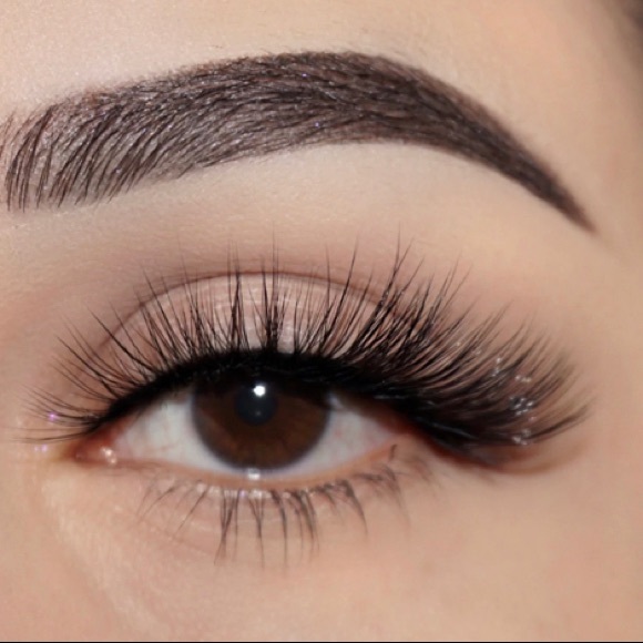 CHICK Lashes Colourpop - Picture 1 of 3